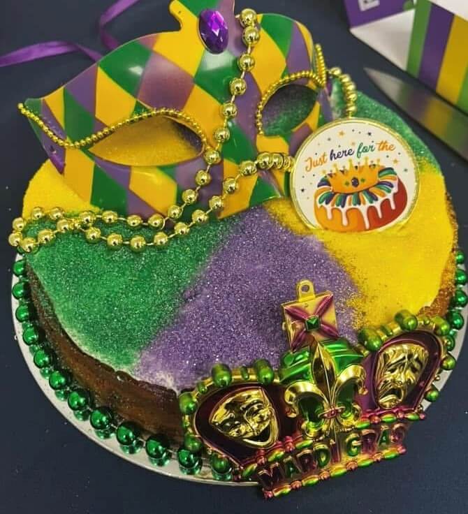 King-Cake-Cheesecake.jpg